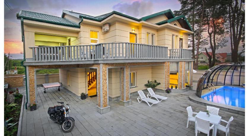 RestCoast Villa — Hotel in Shekvetili