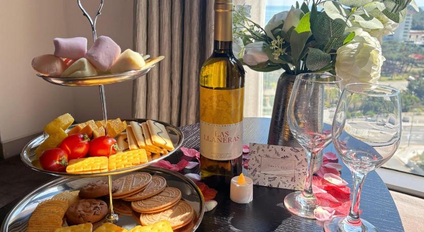 Image of Special Offer - Presidential Suite with Room decoration, wine & snack set, and late check-out at 12:00 PM 8