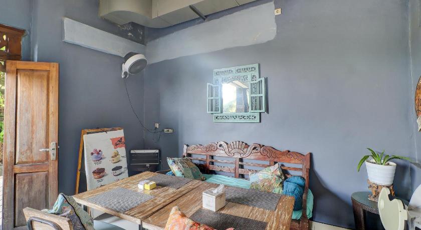 Townhouse Oak near Beach Walk Shopping Mall formerly Su's Cottages Legian - image 39