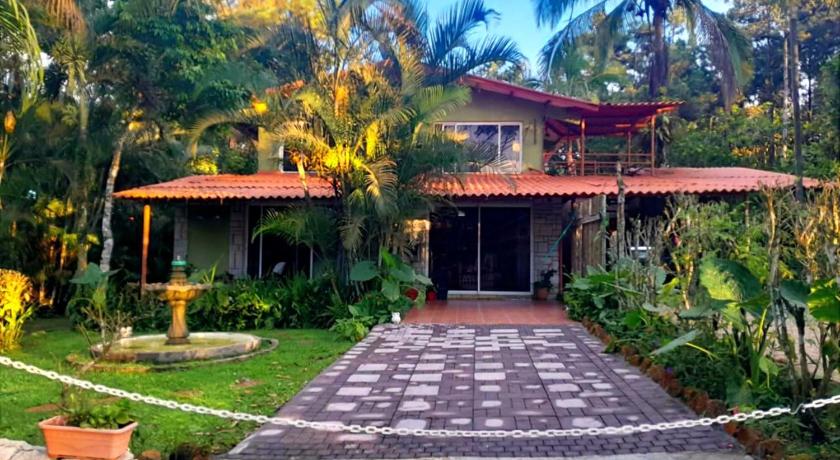 Cerro Azul Cabins