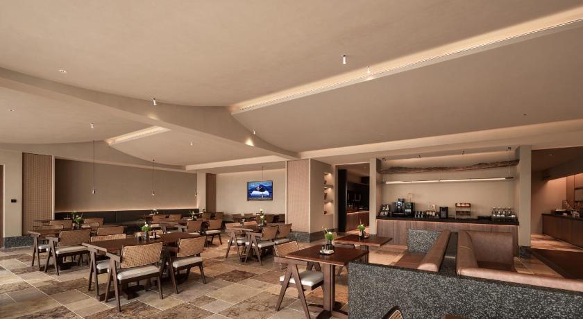 Atour Hotel Kunming Dianchi Haigeng Dam - image 17
