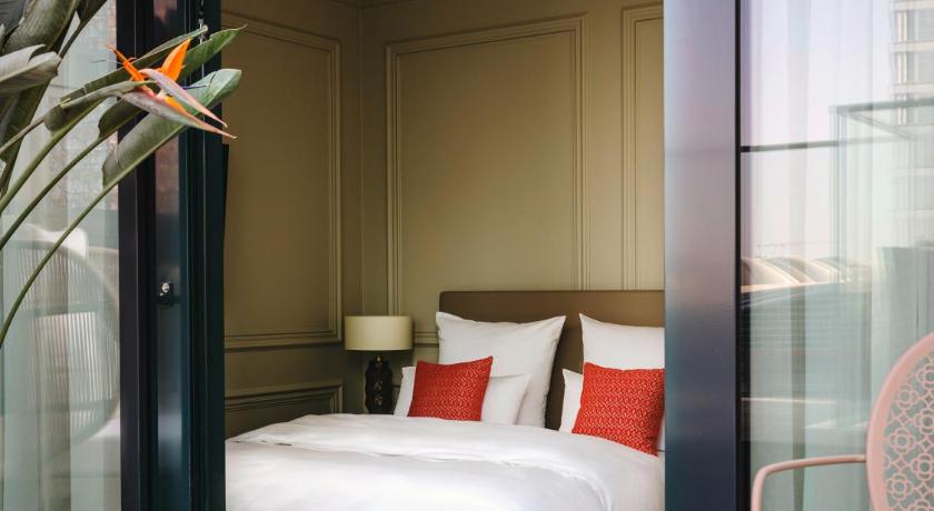 Image of King Room with Balcony 0