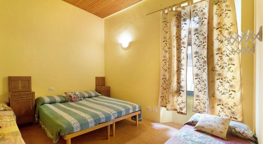 Quadrifoglio House