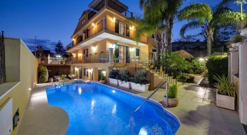 Villa Magda - private pool 20 pax