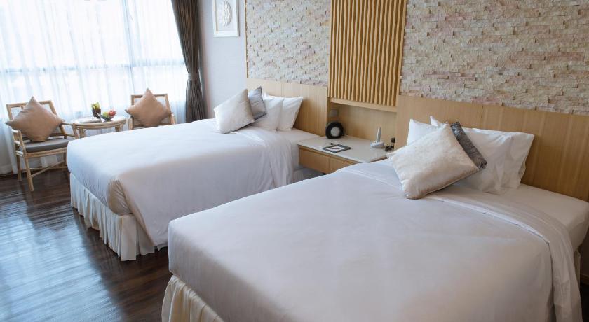 Image of Deluxe Twin Bed 7