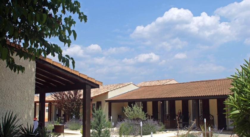 Hotel Le Vieux Moulin