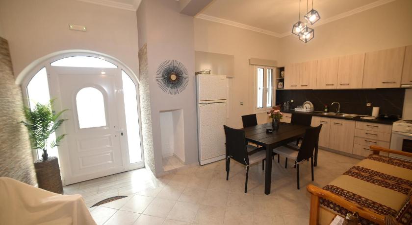 Nicol apartment
