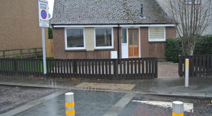 The Little House by the Ness photo