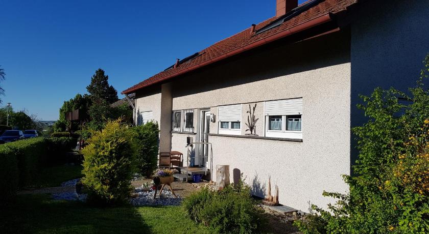 Die Wohnung Stein