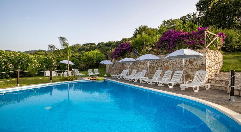 Arcaloro Resort Rooms