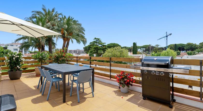 La Terrassa vistas al mar