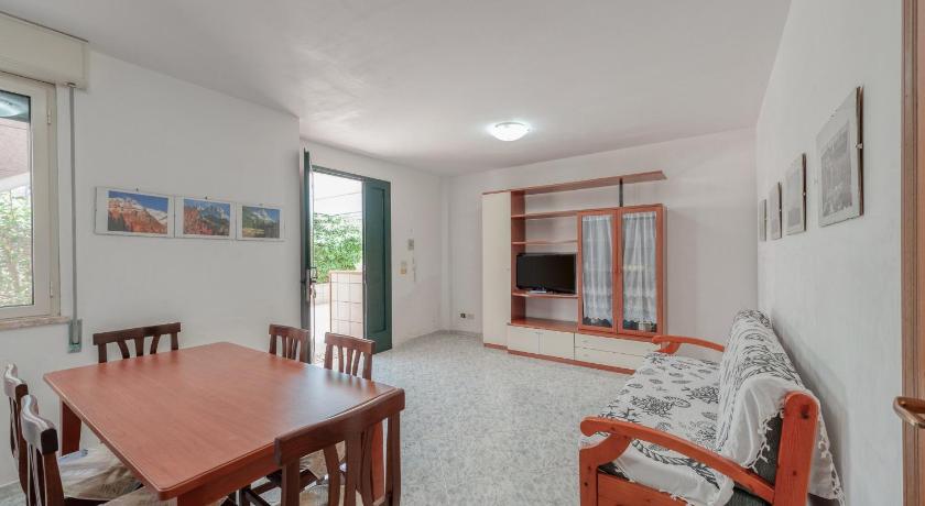 do Mestru Luccio apt Carlo