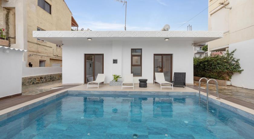 Luxsuites