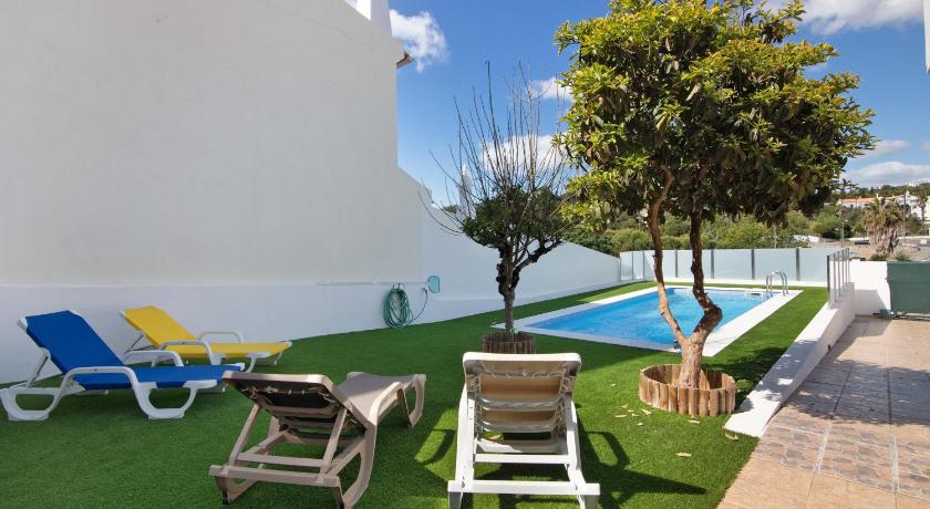 Villa Neves