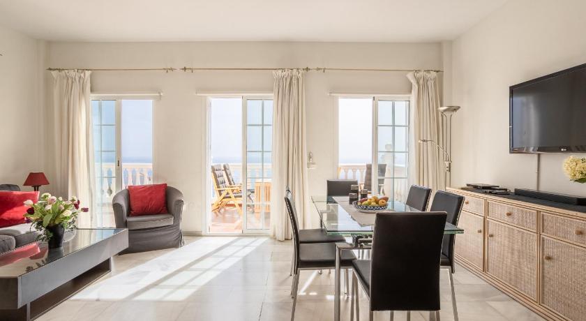 Villa in Nerja with Sea View Terrace - image 3