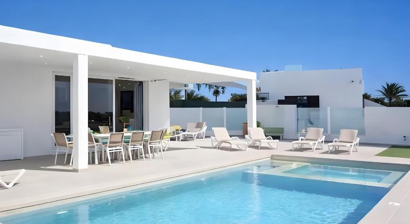 Villa Esmerad