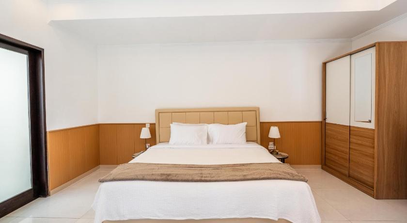 Blue Marlin Villas Legian - image 11
