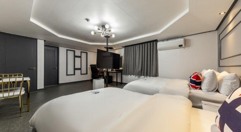 익산 Hotel G7