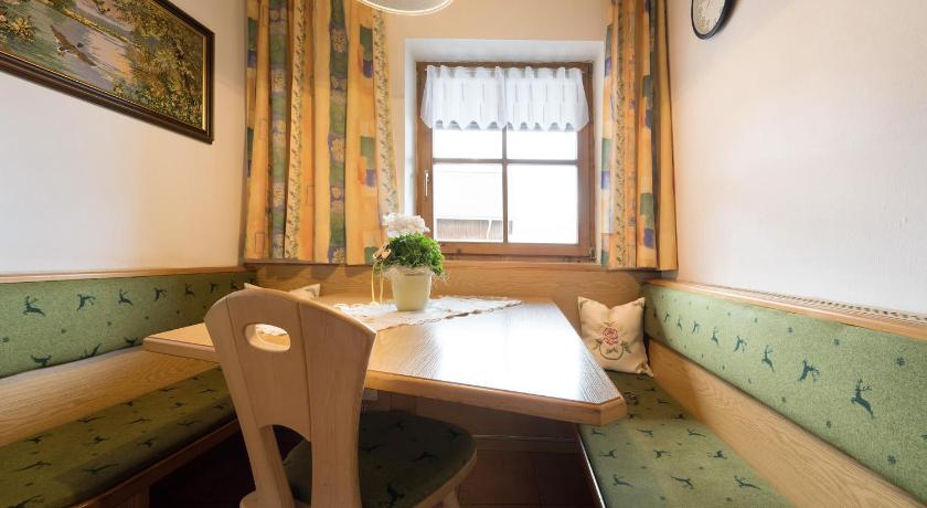 Apartment Dolomitenblick