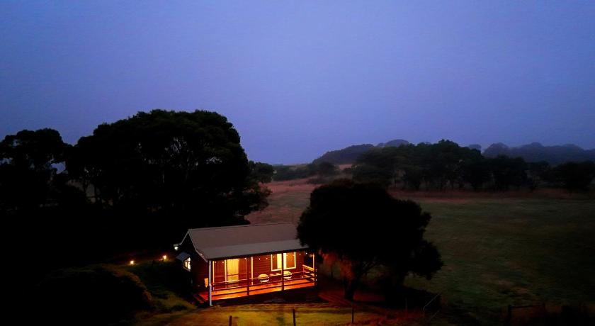 12 apostles cottages