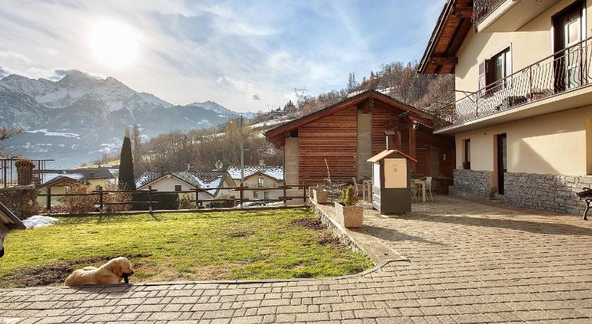 La Maison de Karen The Deer House