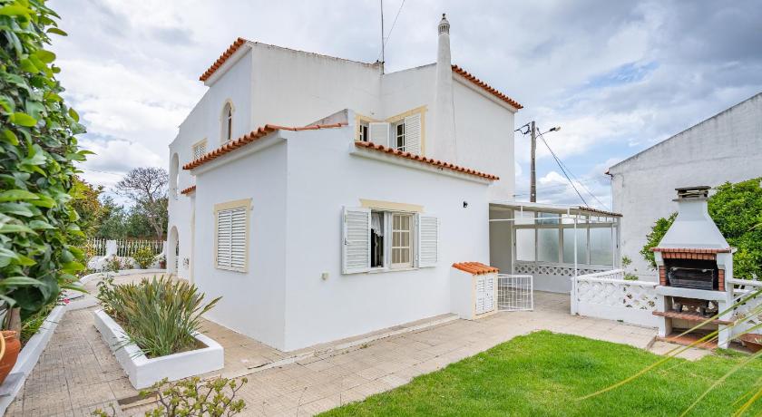 Villa Raposo em Porches