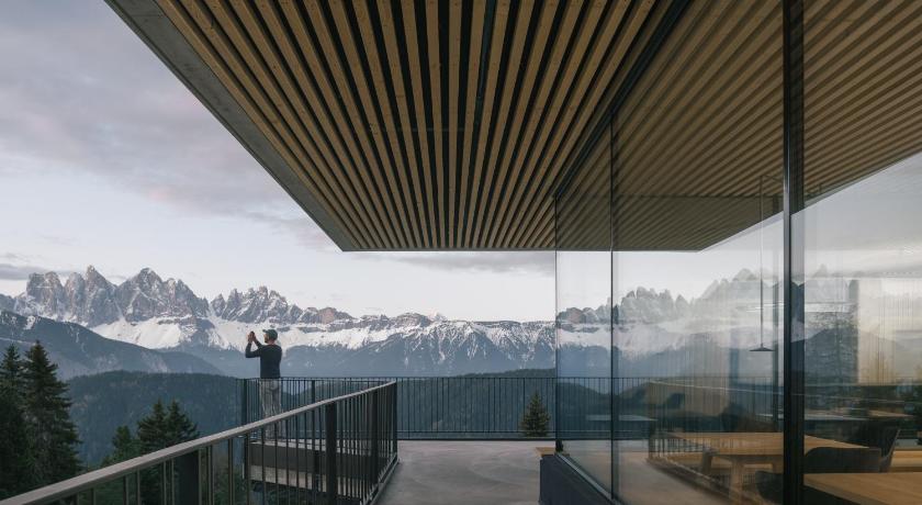 anders mountain suites 5