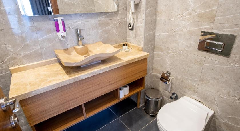 Orange Hotel & Spa - image 14