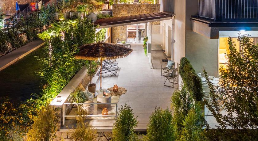 Picahouse Luxury Home