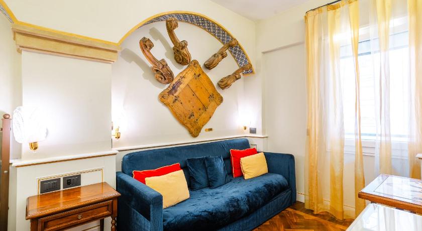 Image of Junior Suite 16
