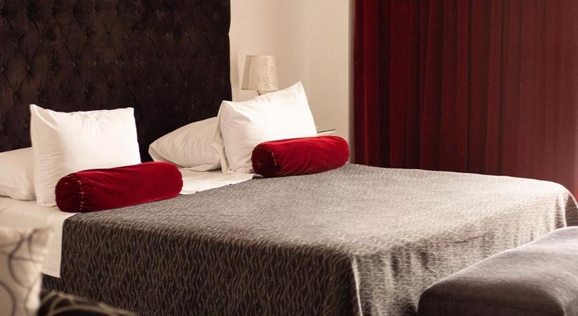 Image of Deluxe Suite 1
