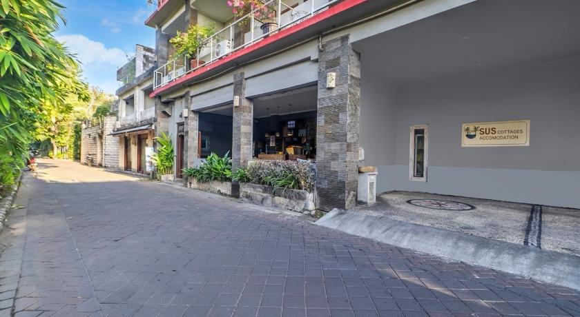 Townhouse Oak near Beach Walk Shopping Mall formerly Su's Cottages Legian - image 22