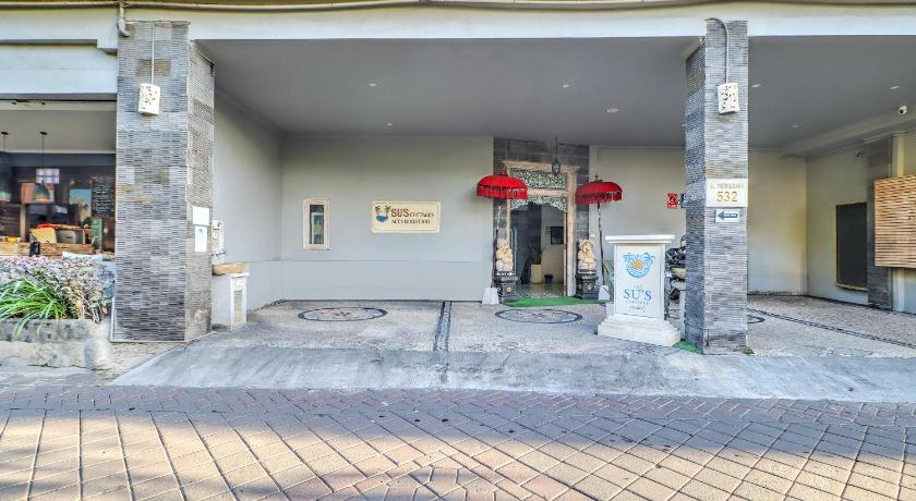 Townhouse Oak near Beach Walk Shopping Mall formerly Su's Cottages Legian - image 28