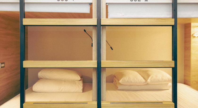 Image of Double Bed in Female Dormitory Room 8
