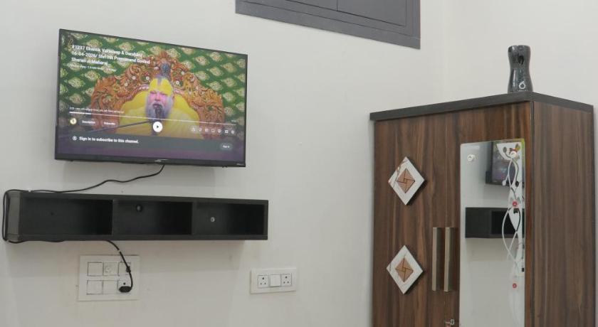 HOTEL SANT KRIPA STAYS - image 43