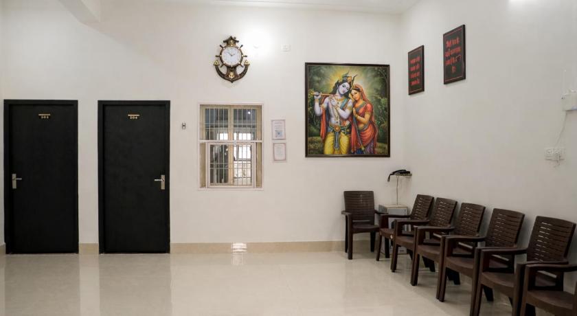 HOTEL SANT KRIPA STAYS - image 18