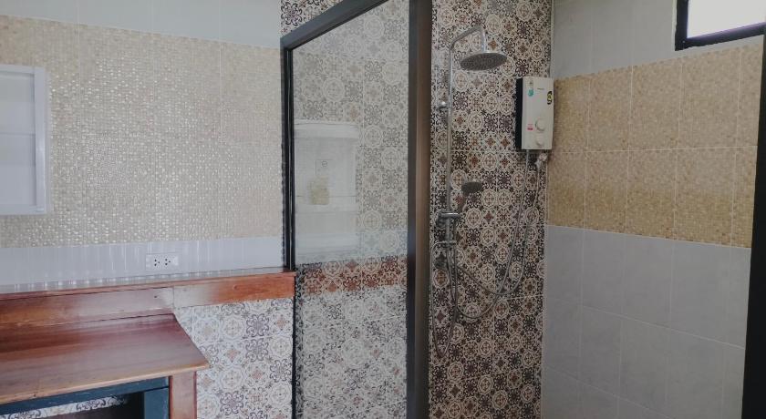 Image of Bungalow with Sea View 13