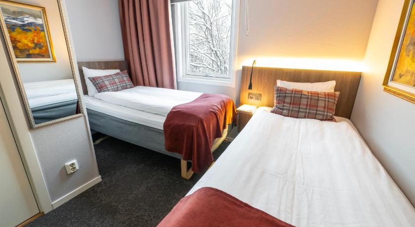 Image of Twin Room 1