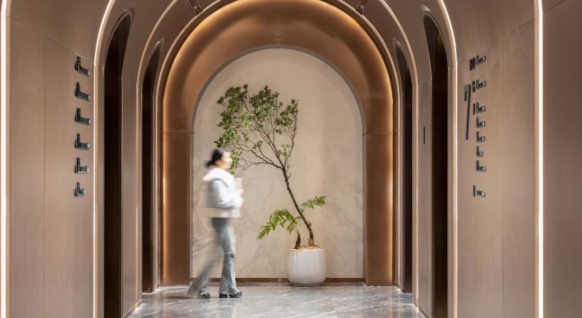 Atour Hotel Kunming Nanping Pedestrian Street Old Street - image 25