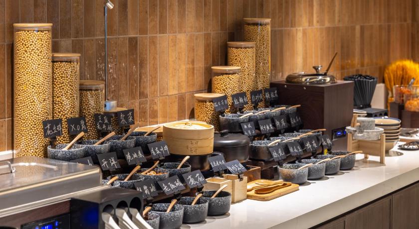 Atour Hotel Kunming Nanping Pedestrian Street Old Street - image 30