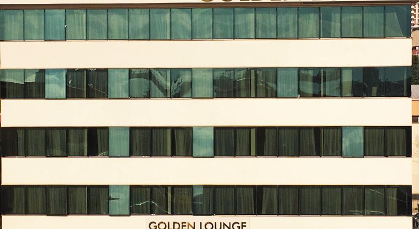 Golden Lounge Hotel - image 12
