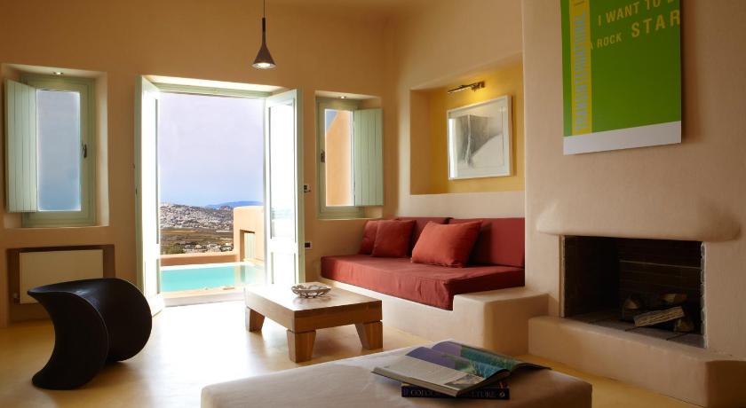 Voreina Gallery Suites photo