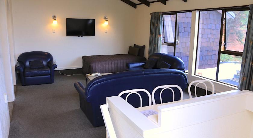 Image of Two-Bedroom Apartment 8