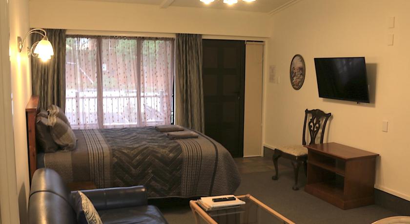 Image of One-Bedroom Apartment 4