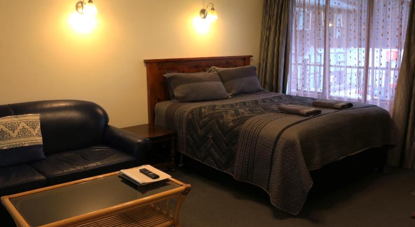 Image of One-Bedroom Apartment 3