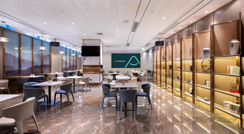Atour Hotel Kunming International Trade Center – Kunming, MO
