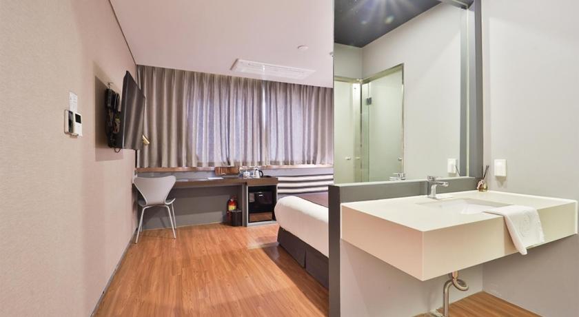 Imatge de Habitació Doble Deluxe (Deluxe Double) 2