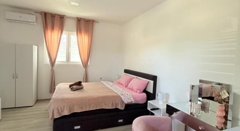 Apartmani Home