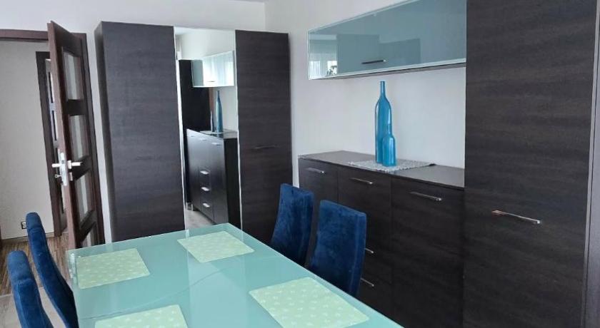 Easy Stay Spacious Apartment 3 Rooms