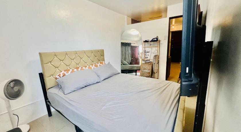 Image of Apartment with Balcony 14